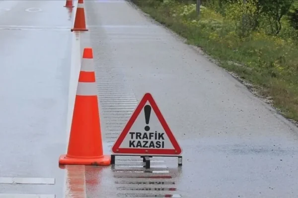 Genç motosikletli kaza kurbanı!