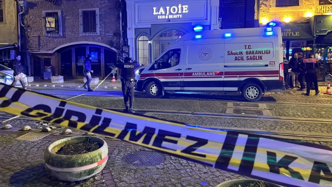 3 kişinin öldüğü kanlı saldırıda yeni gelişme: 9 gözaltı!