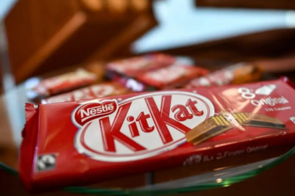 Avrupa’da dev çikolata soygunu: 12 ton KitKa...