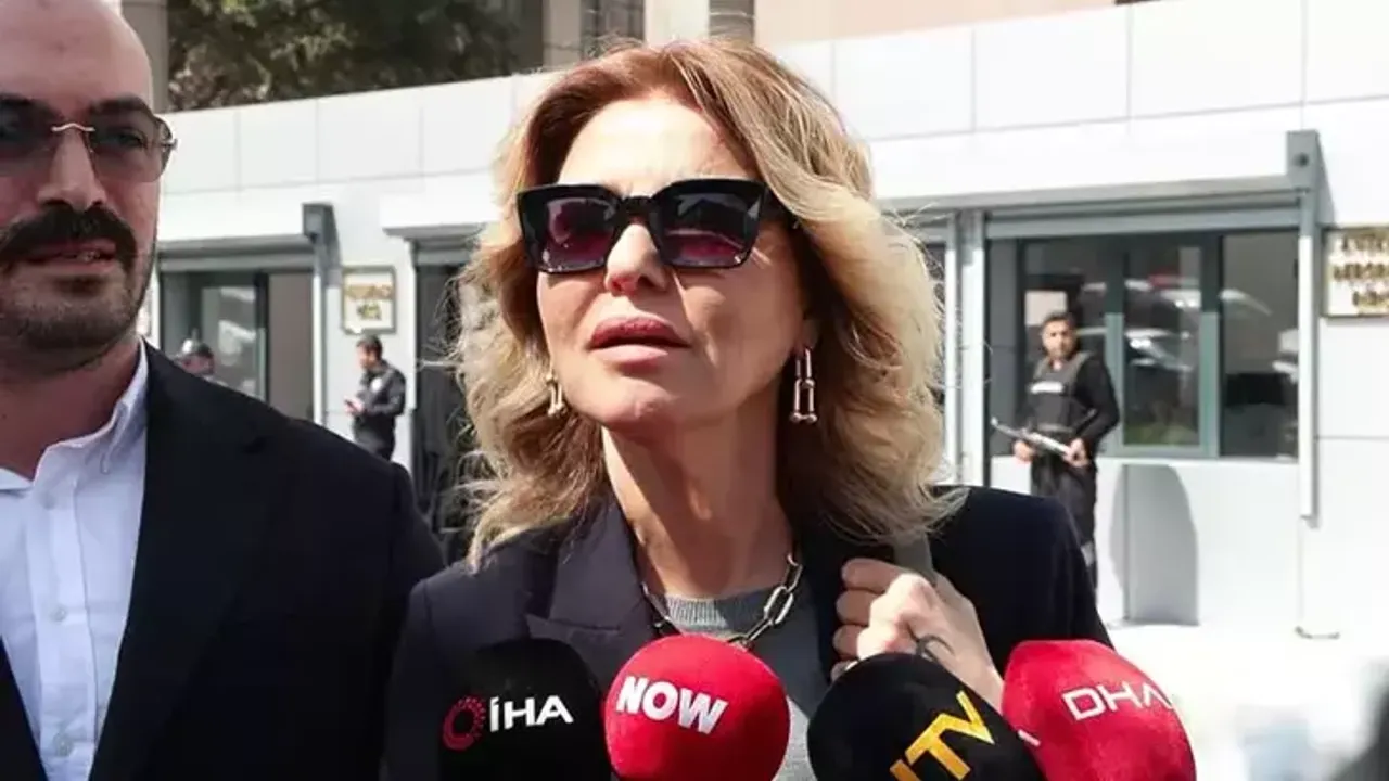 Gülben Ergen ifade vermek için adliyeye geldi