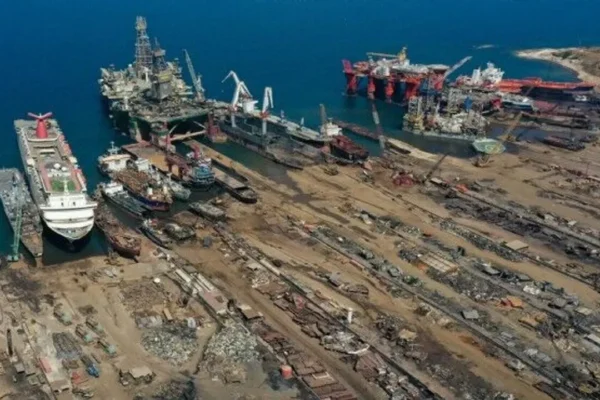 Mahkeme iptal etmişti… Gemi söküm planları a...