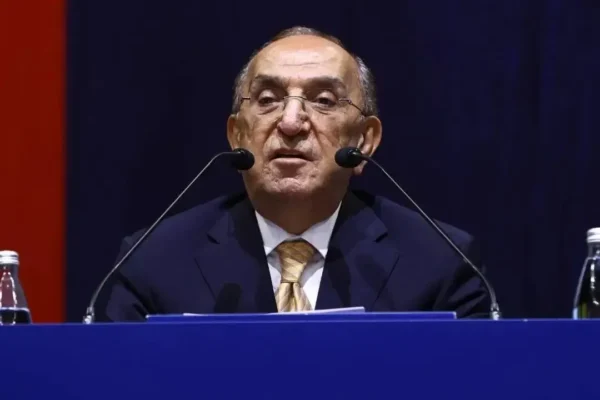 Fenerbahçe’nin stat projesi hakkında yeni aç... Fenerbahçe’nin stat projesi hakkında yeni aç...