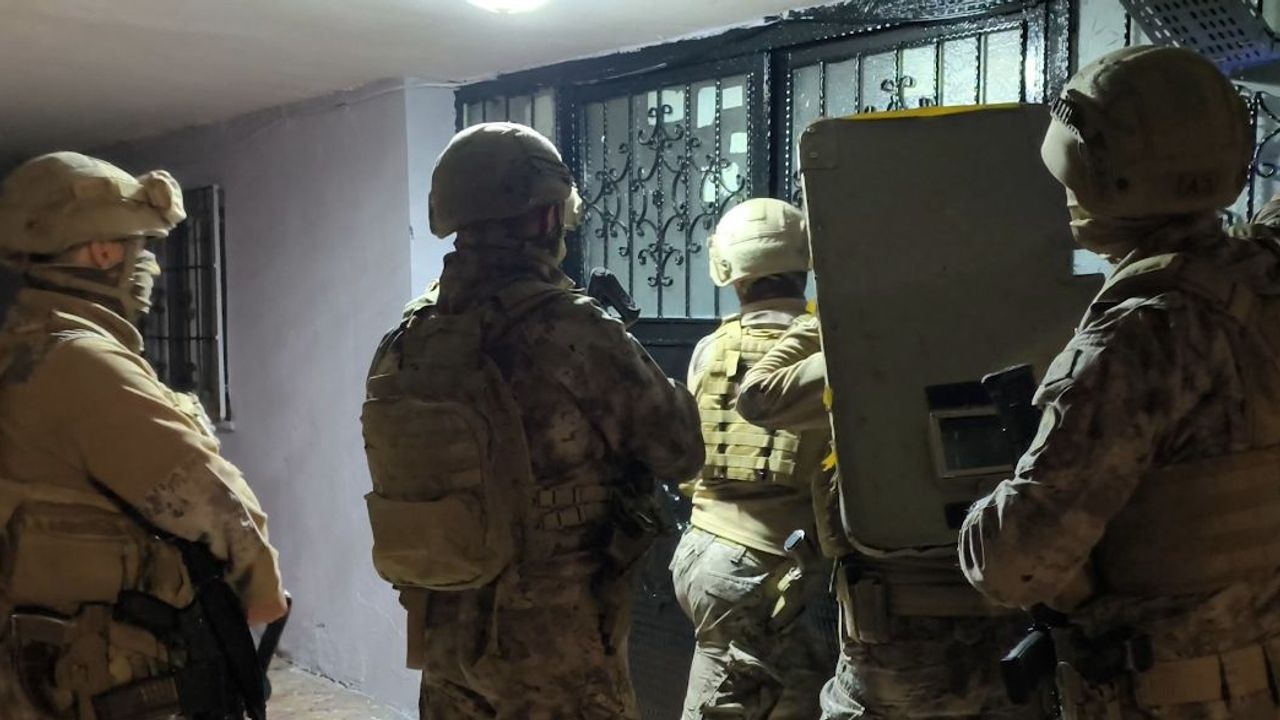4 ilde uyuşturucu operasyonu: 17 tutuklama